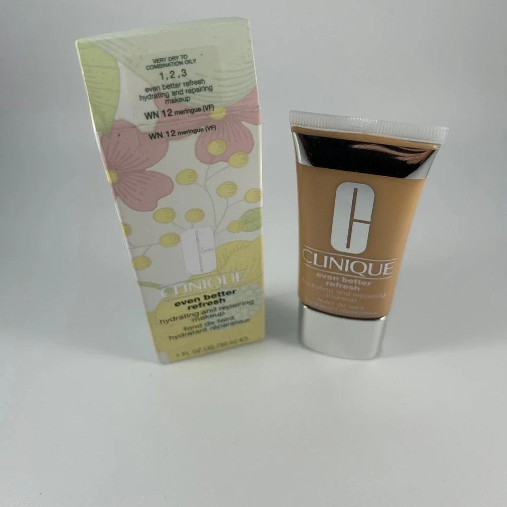 Clinique Even Better Refresh‎ Makeup Hydrating Repairing - WN 12 Meringue 1 floz